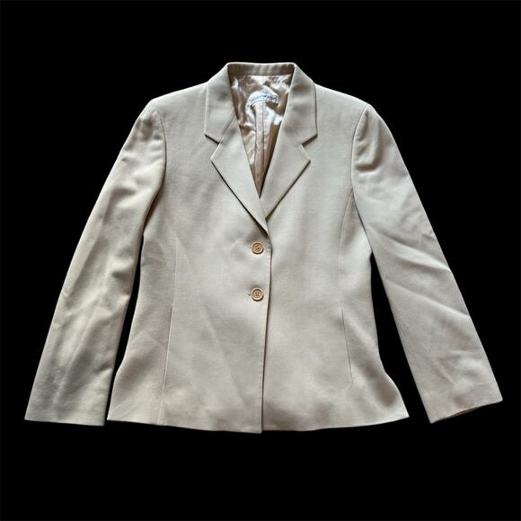 Vintage Elegant Cream Emporio Armani Women's Blazer - Picture 1 of 8
